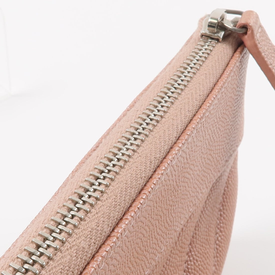 Chanel Zip Mini Pouch Dusty Pink - 18