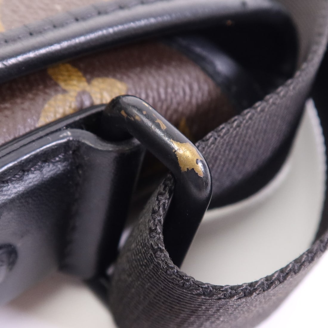 Louis Vuitton Magnetic Messenger - 14
