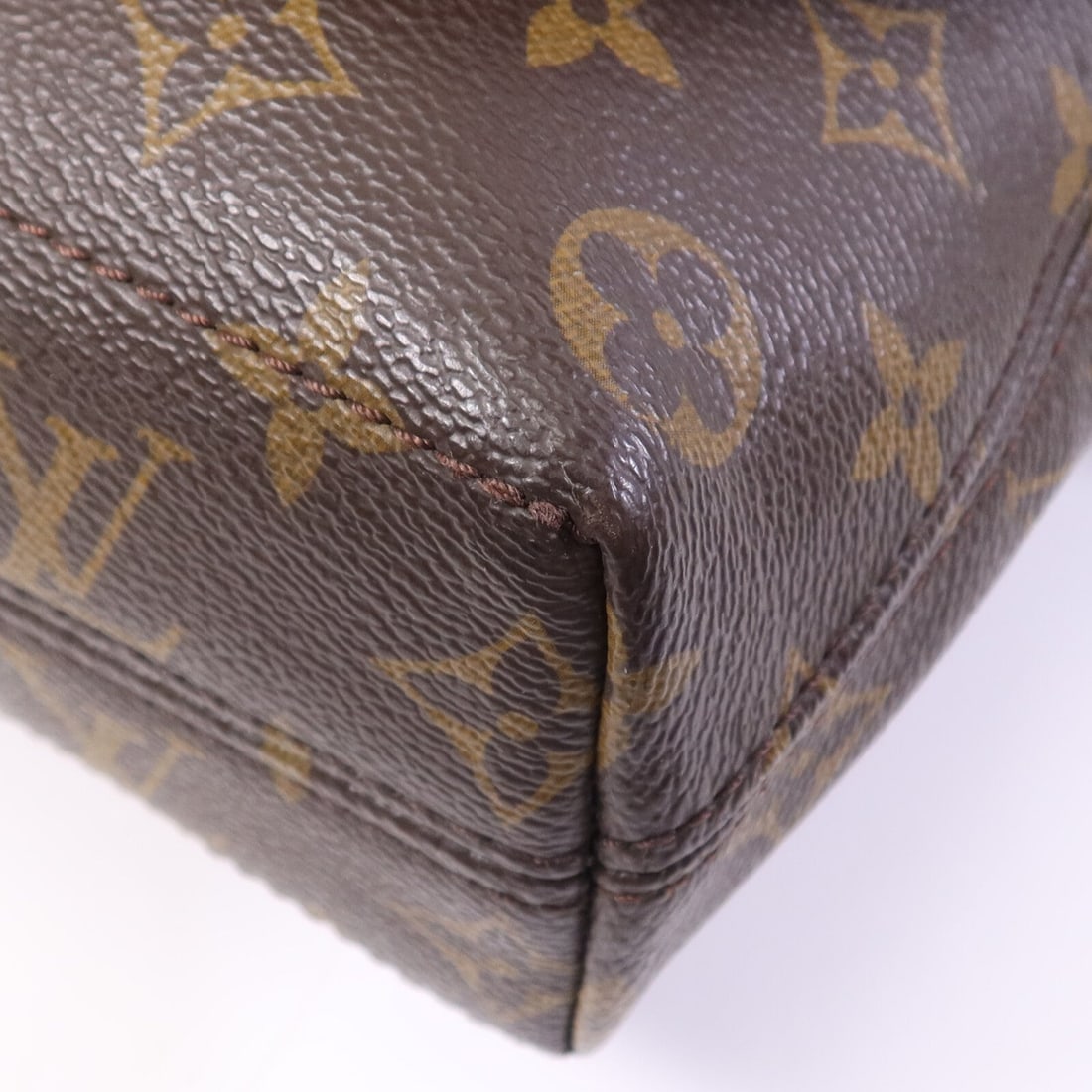 Louis Vuitton Magnetic Messenger - 5