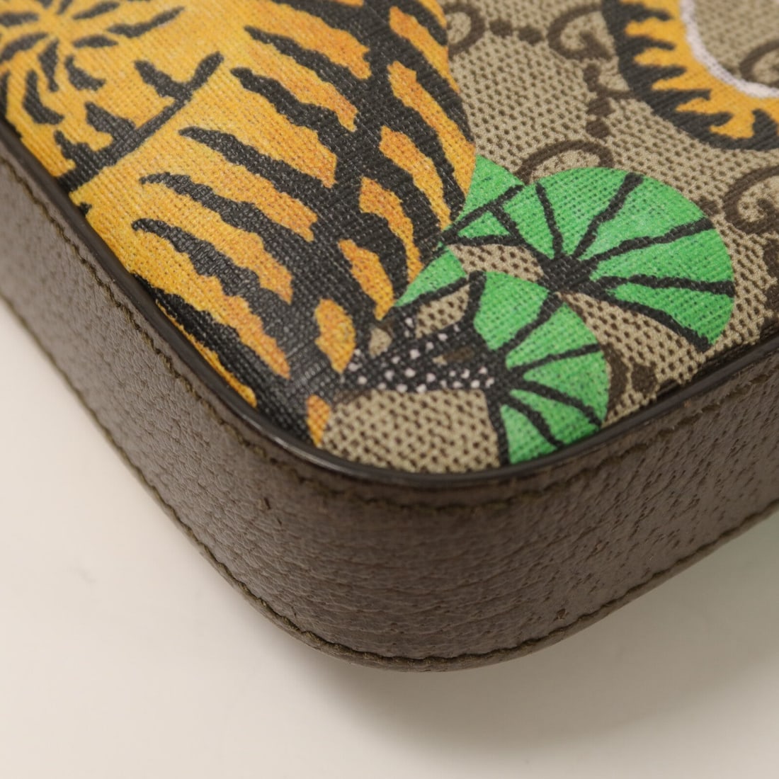 Gucci Bengal Tiger Messenger - 12