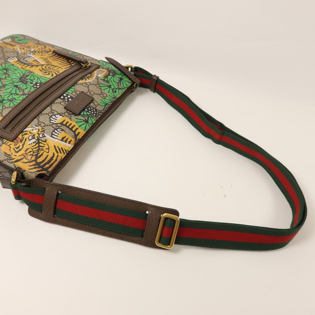 Gucci Bengal Tiger Messenger - 8