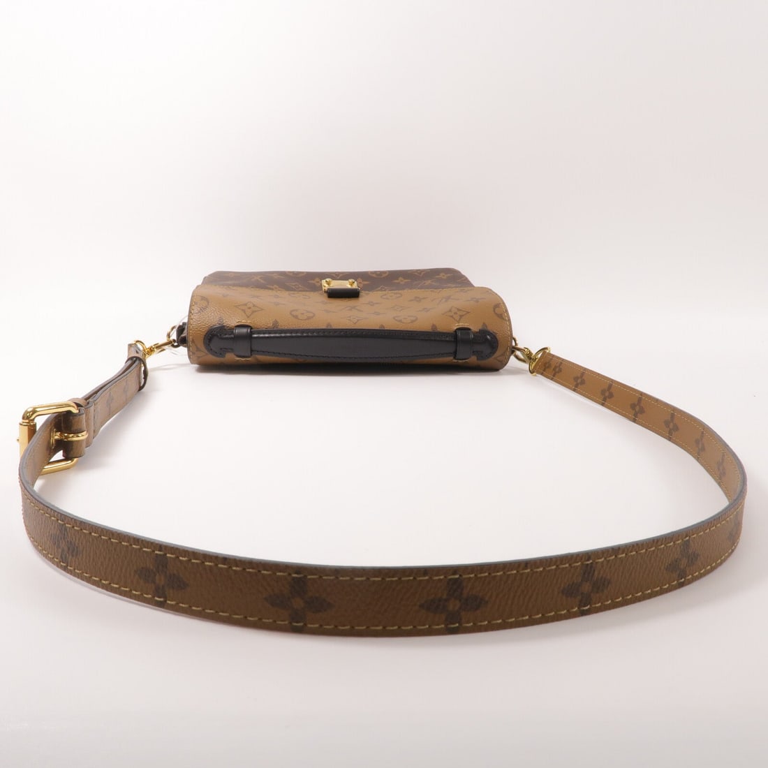 Louis Vuitton Pochette Metis Reverse - 9