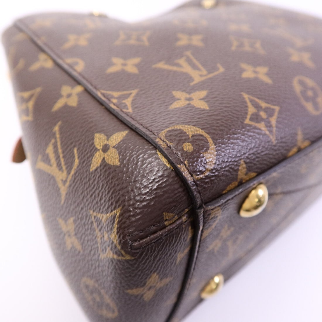 Louis Vuitton Montaigne BB - 13