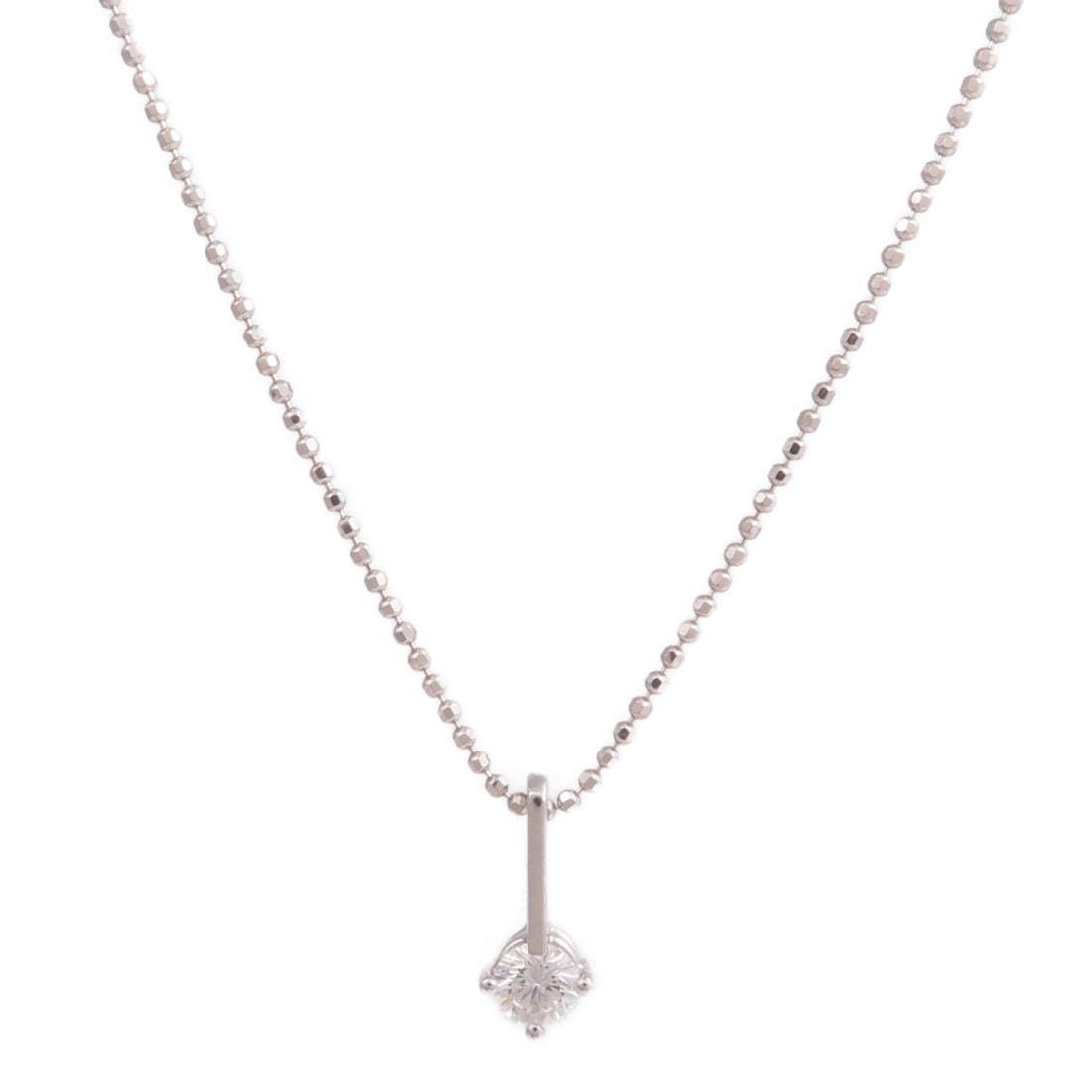 Diamond Necklace 18K White Gold: Diamond necklace in 18K white gold.