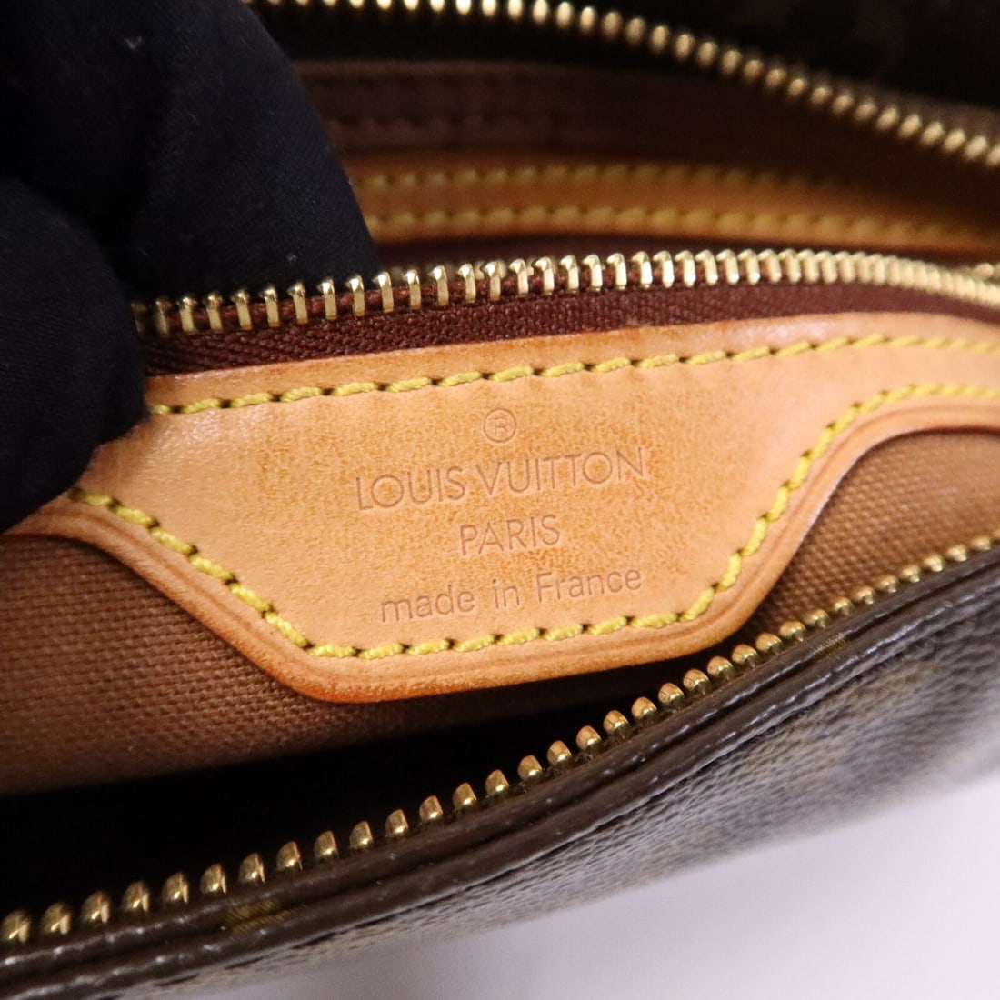 Louis Vuitton Trotteur Monogram - 6