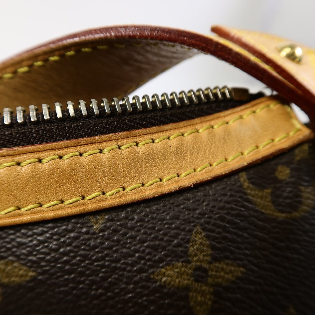 Louis Vuitton Tulum PM Monogram - 15