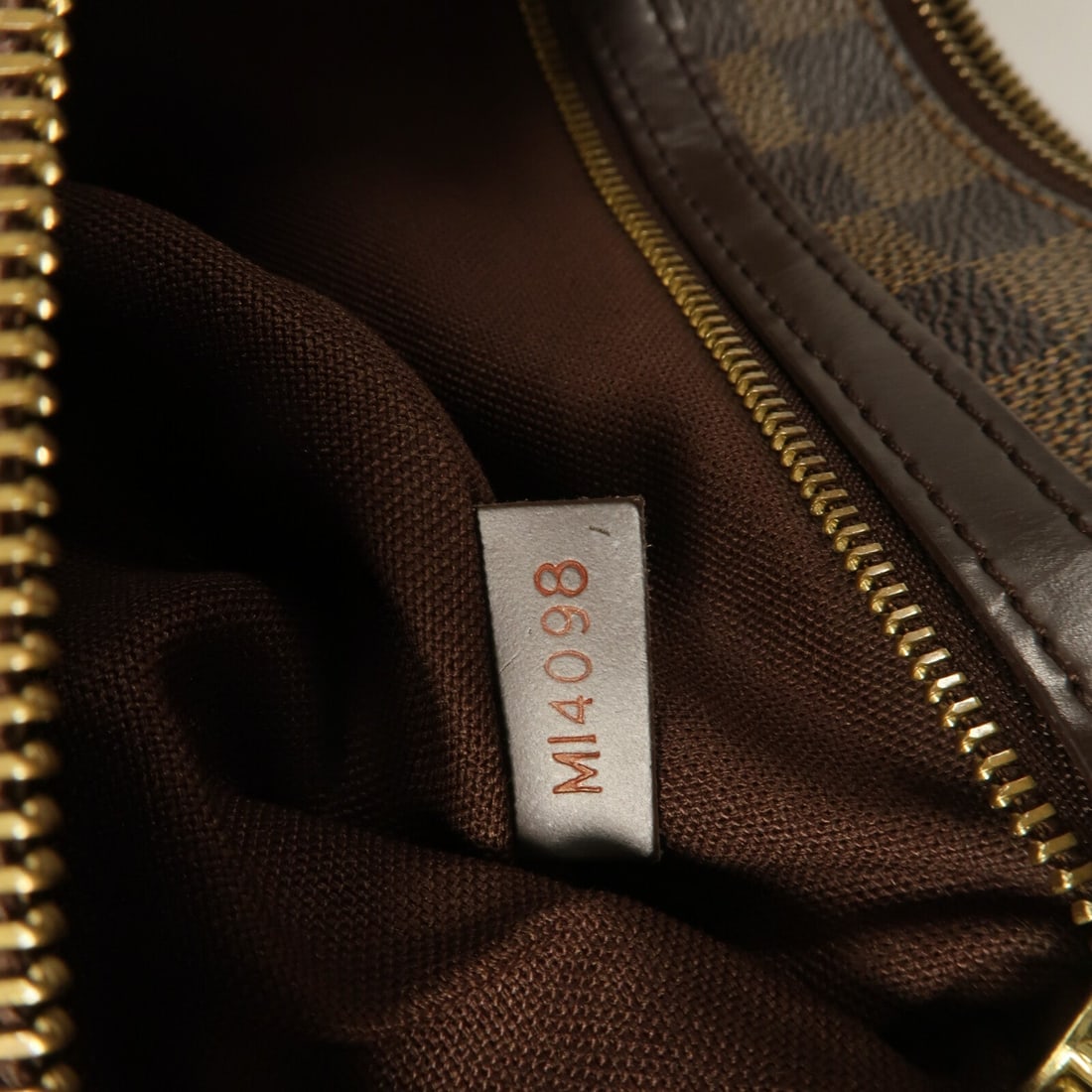 Louis Vuitton Pochette Bosphore - 7