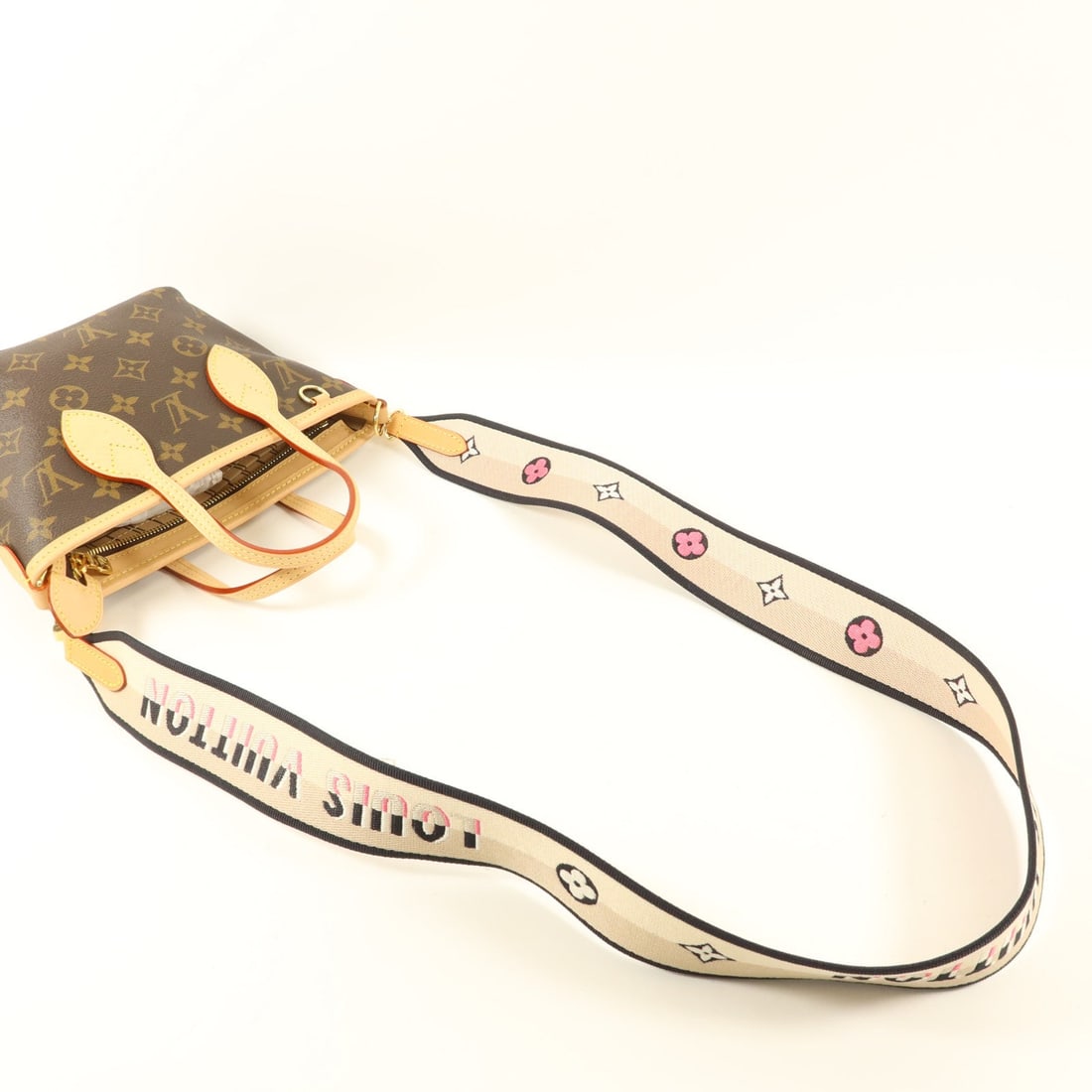 Louis Vuitton Neverfull BB 2 Way - 7