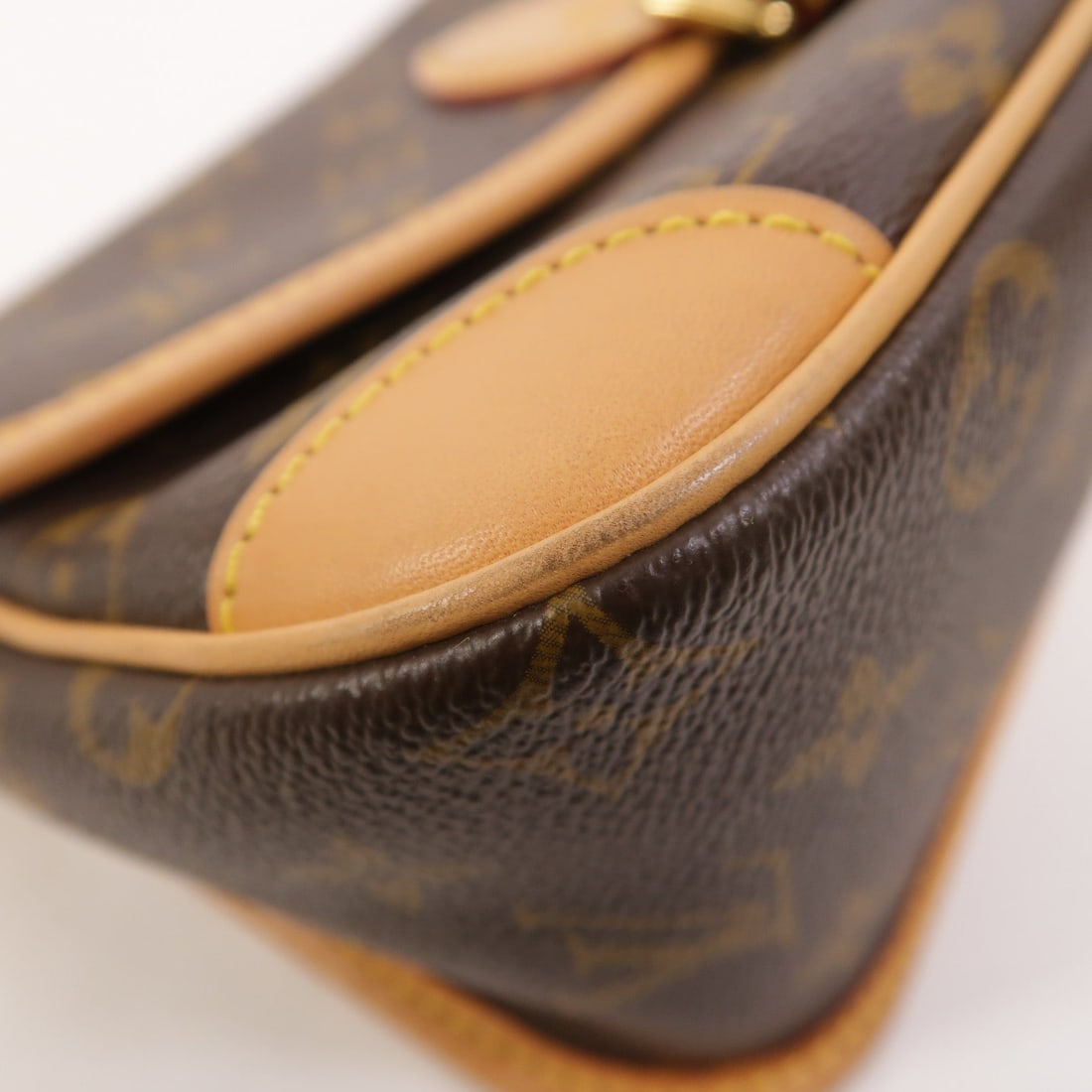 Louis Vuitton Diane Brown - 10