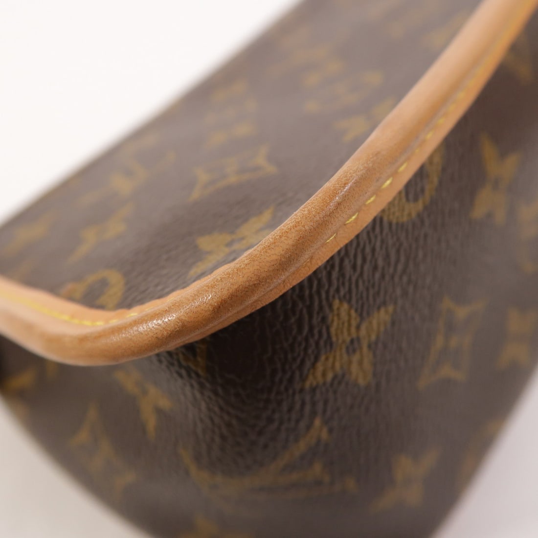 Louis Vuitton Diane Brown - 12