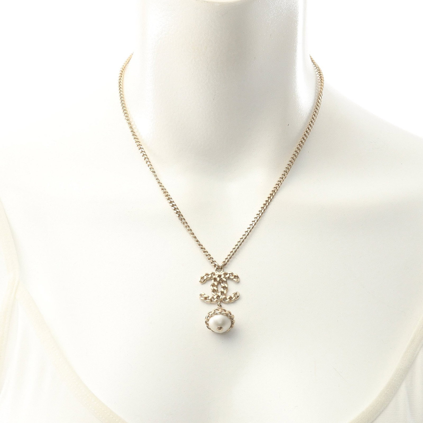 Chanel Coco Mark Pearl Gold - 5