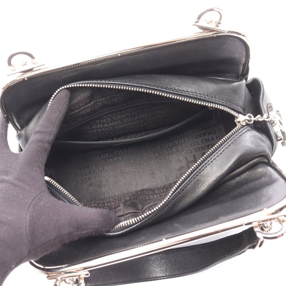 Chanel Matelasse Chain Handbag - 3