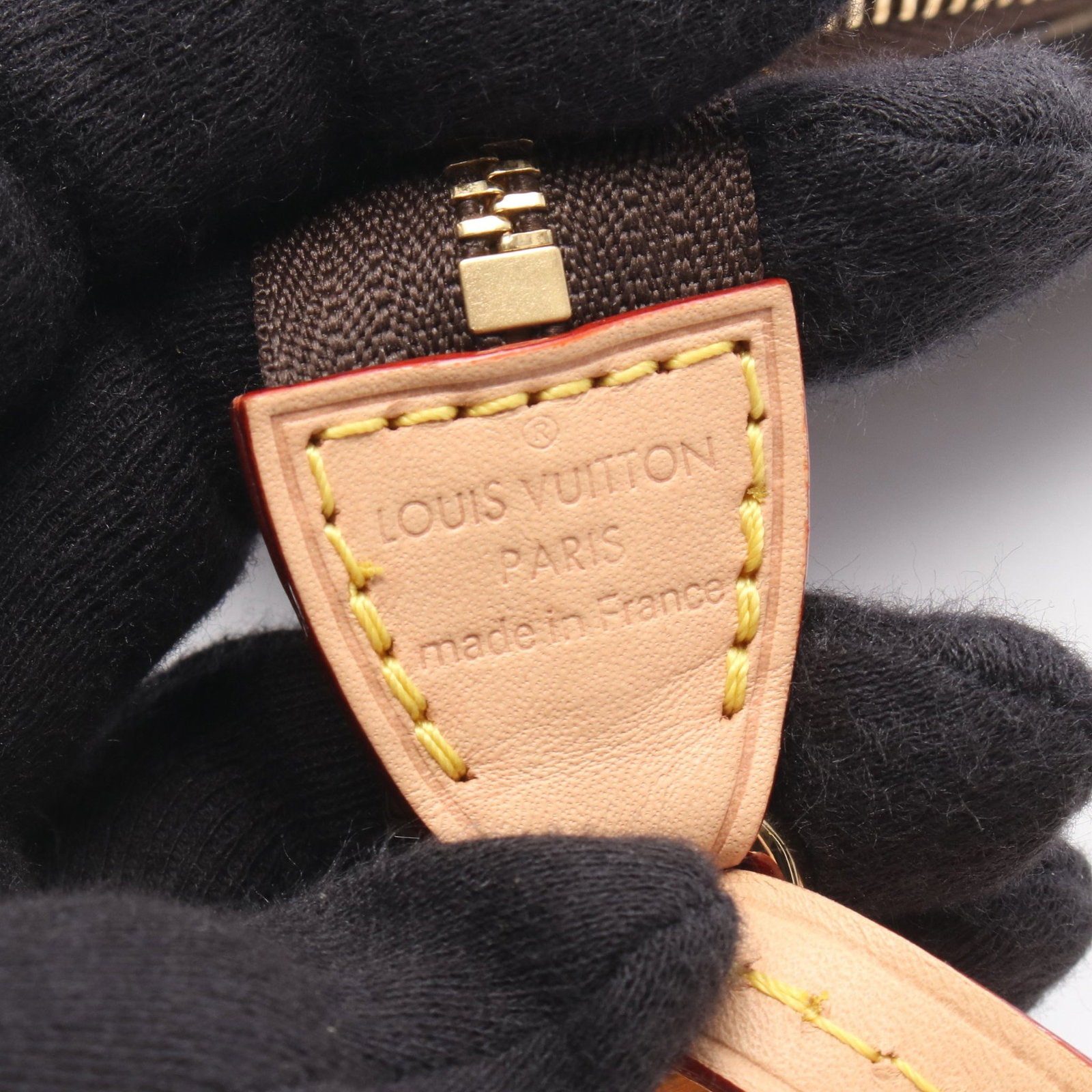 Louis Vuitton Pochette Accessoires - 4