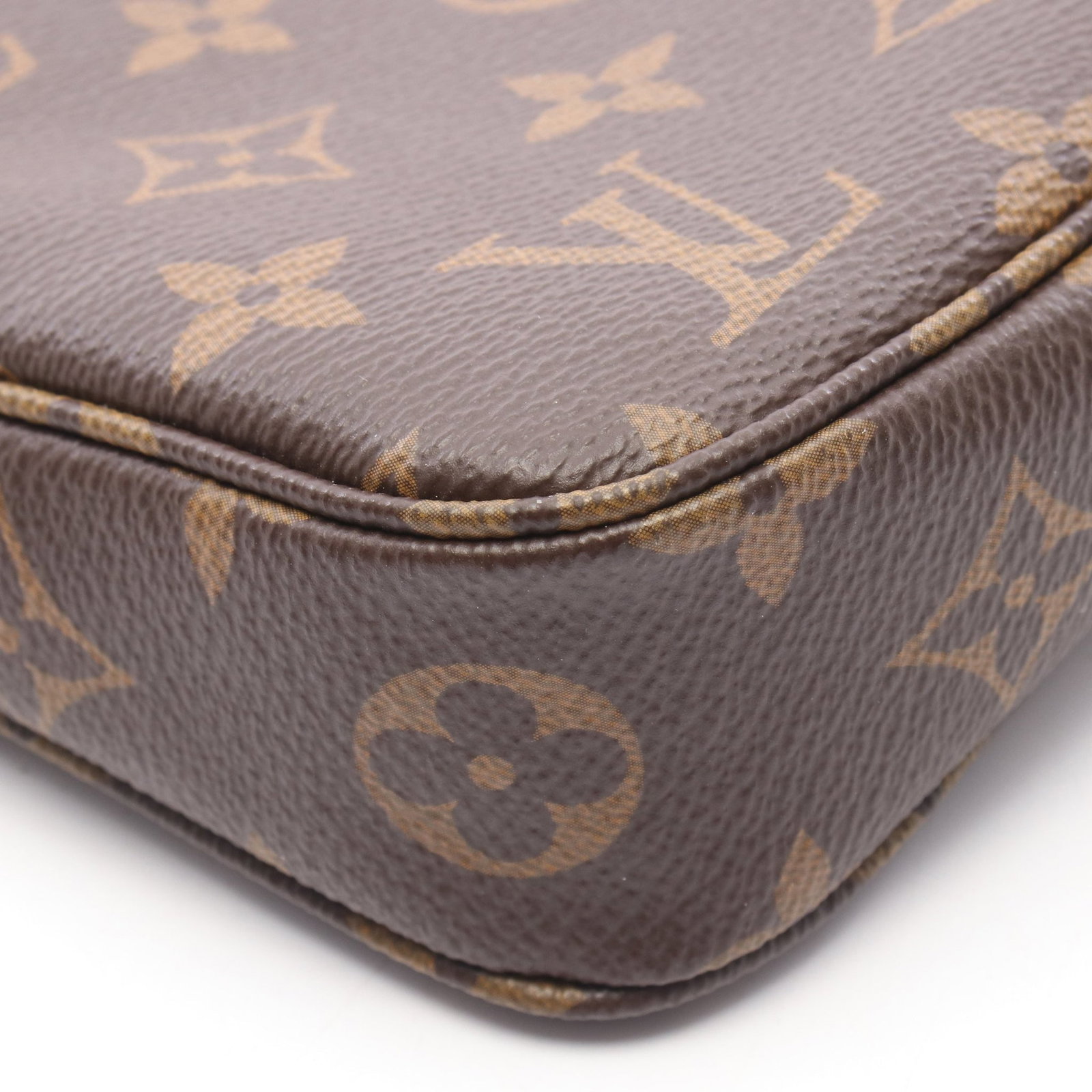 Louis Vuitton Pochette Accessoires - 6