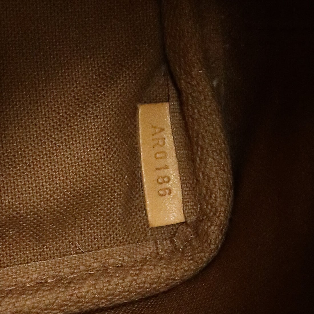 LV Nano Noe Monogram Brown - 7