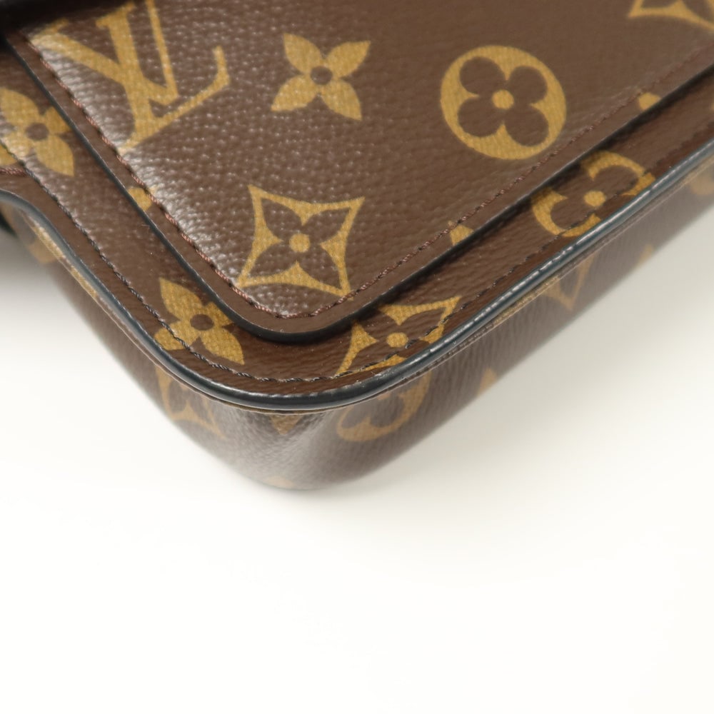 Louis Vuitton S Lock Messenger - 12