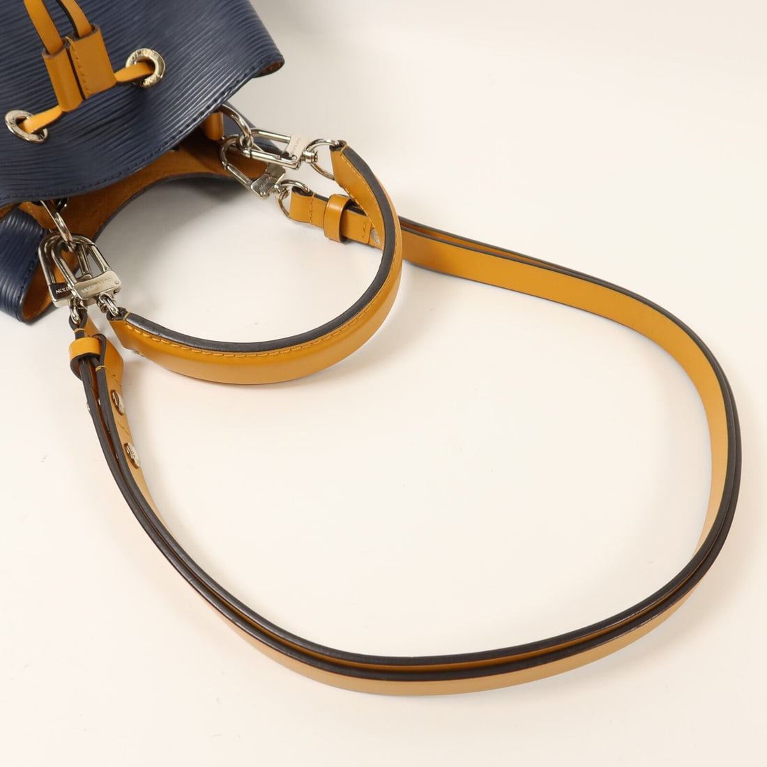 Louis Vuitton NeoNoe BB - 9