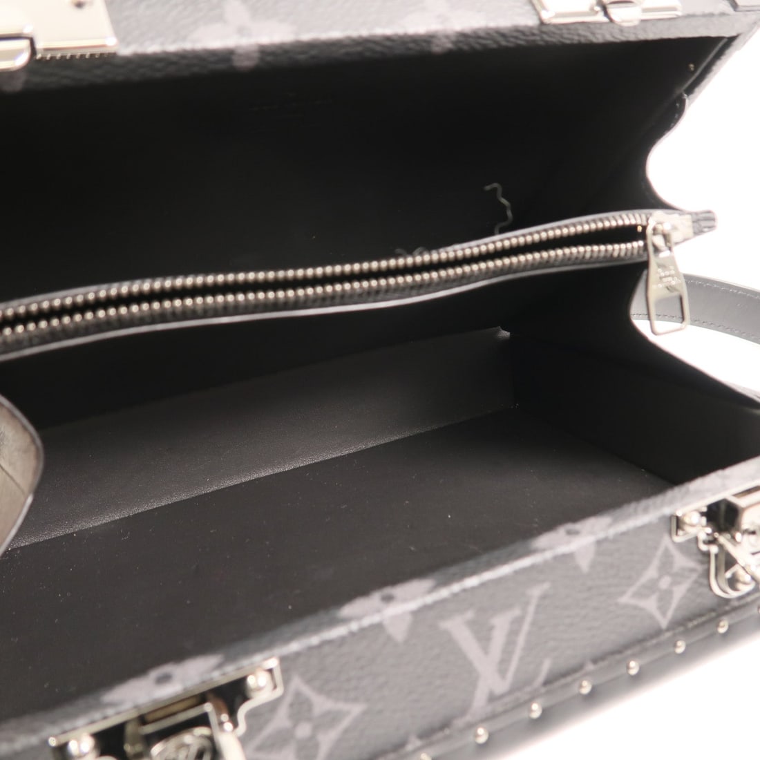 Louis Vuitton Clutch Box Eclipse - 5