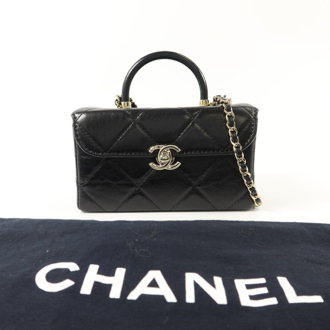 Chanel Vanity Case Black - 9