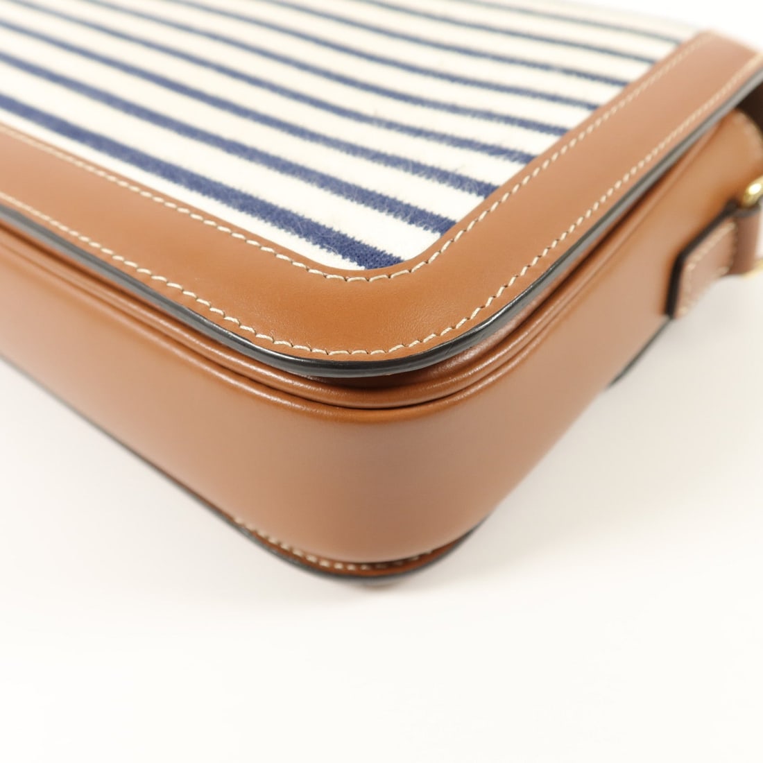 Celine Classique Triomphe White - 15