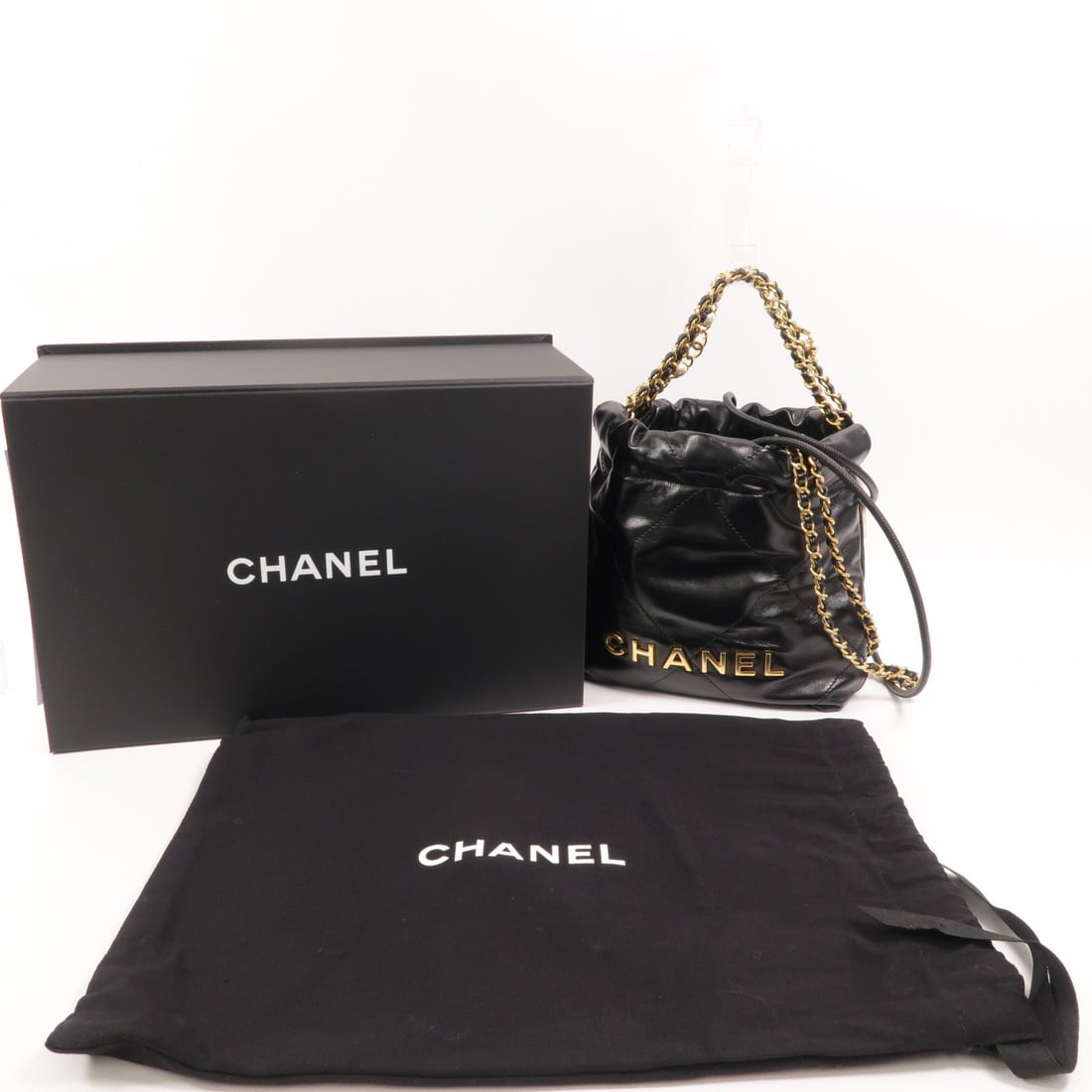 Chanel 22 Mini Black - 11