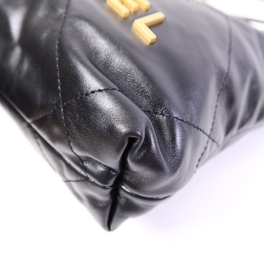 Chanel 22 Mini Black - 11