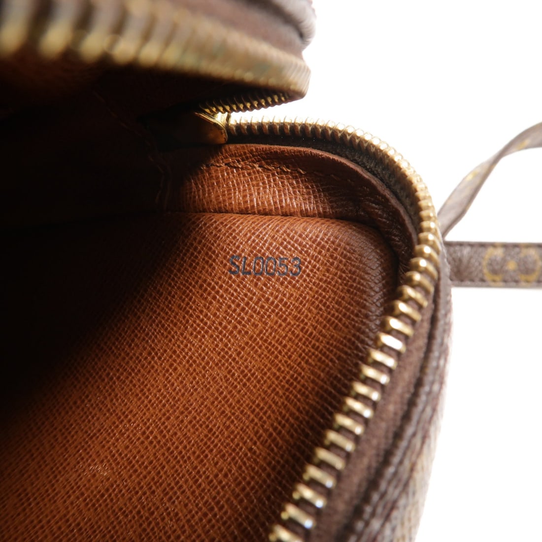 Louis Vuitton Danube Monogram - 7