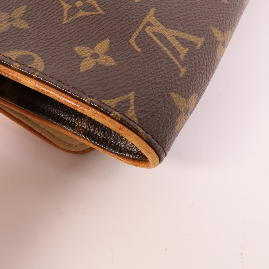 Louis Vuitton Twin GM Monogram - 11
