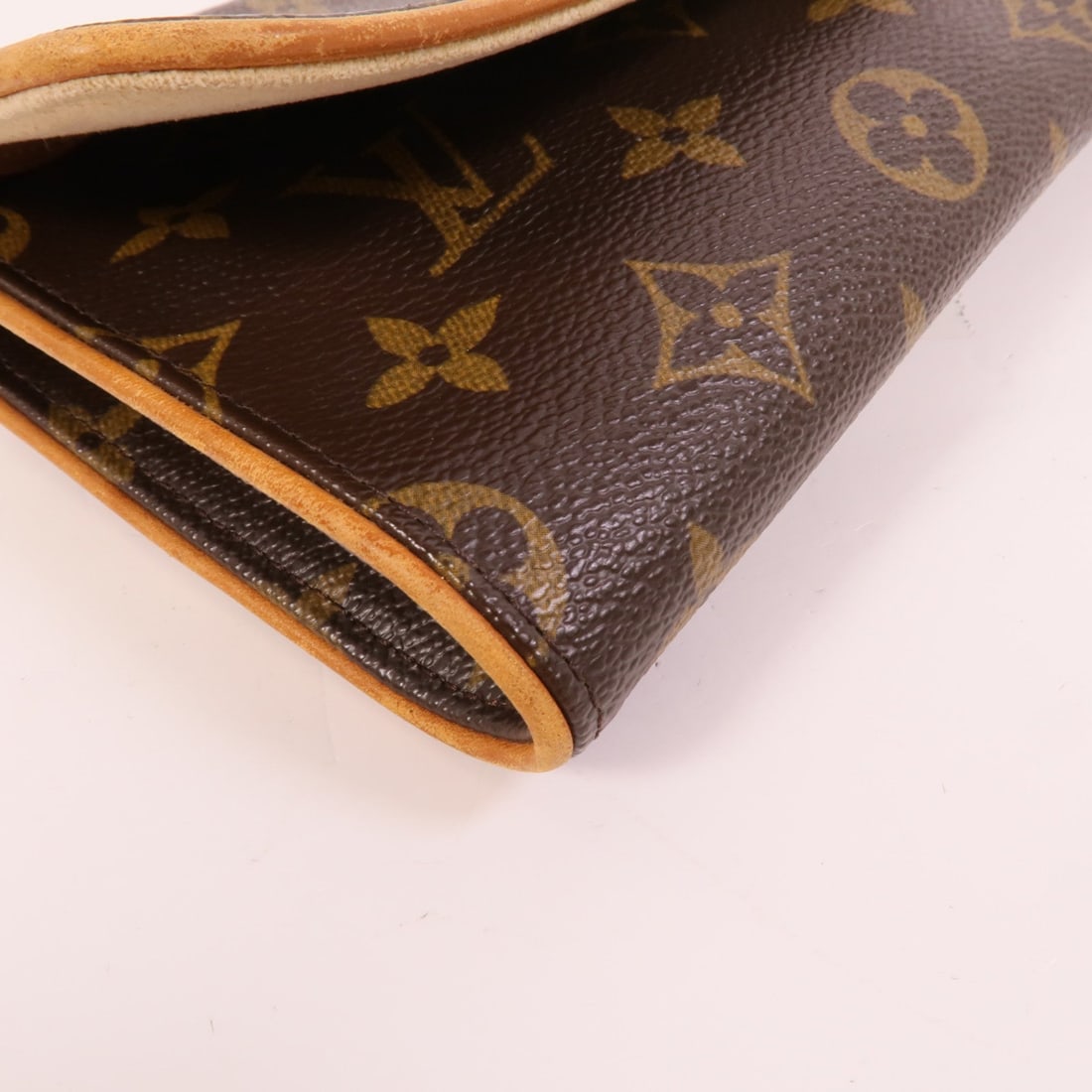 Louis Vuitton Twin GM Monogram - 13