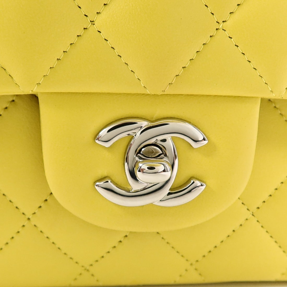 Chanel Classic 25 Yellow - 9