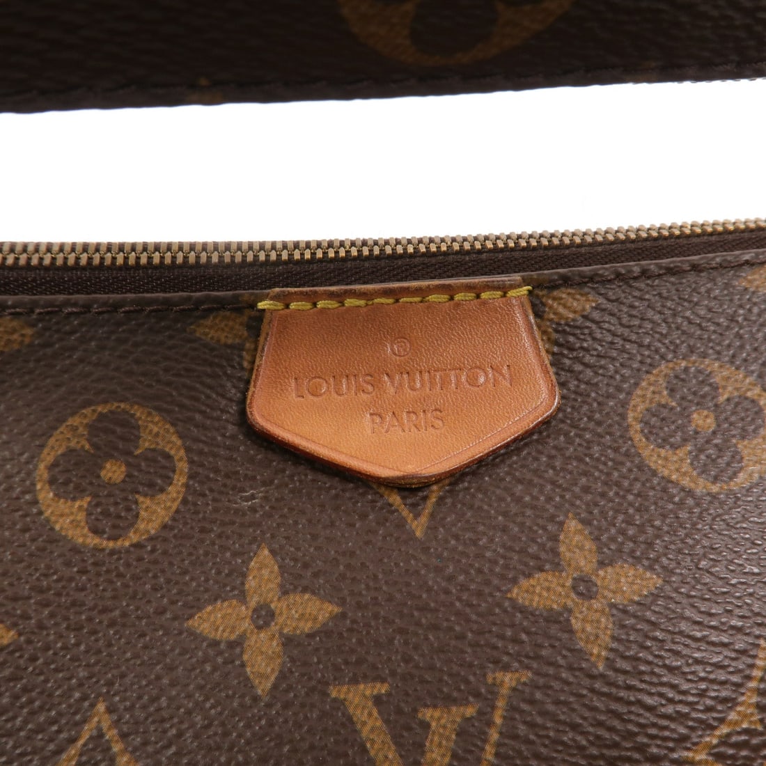 Louis Vuitton Multi Pochette - 15