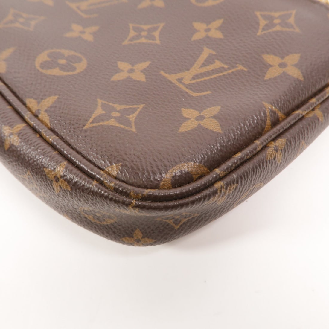 Louis Vuitton Multi Pochette - 19