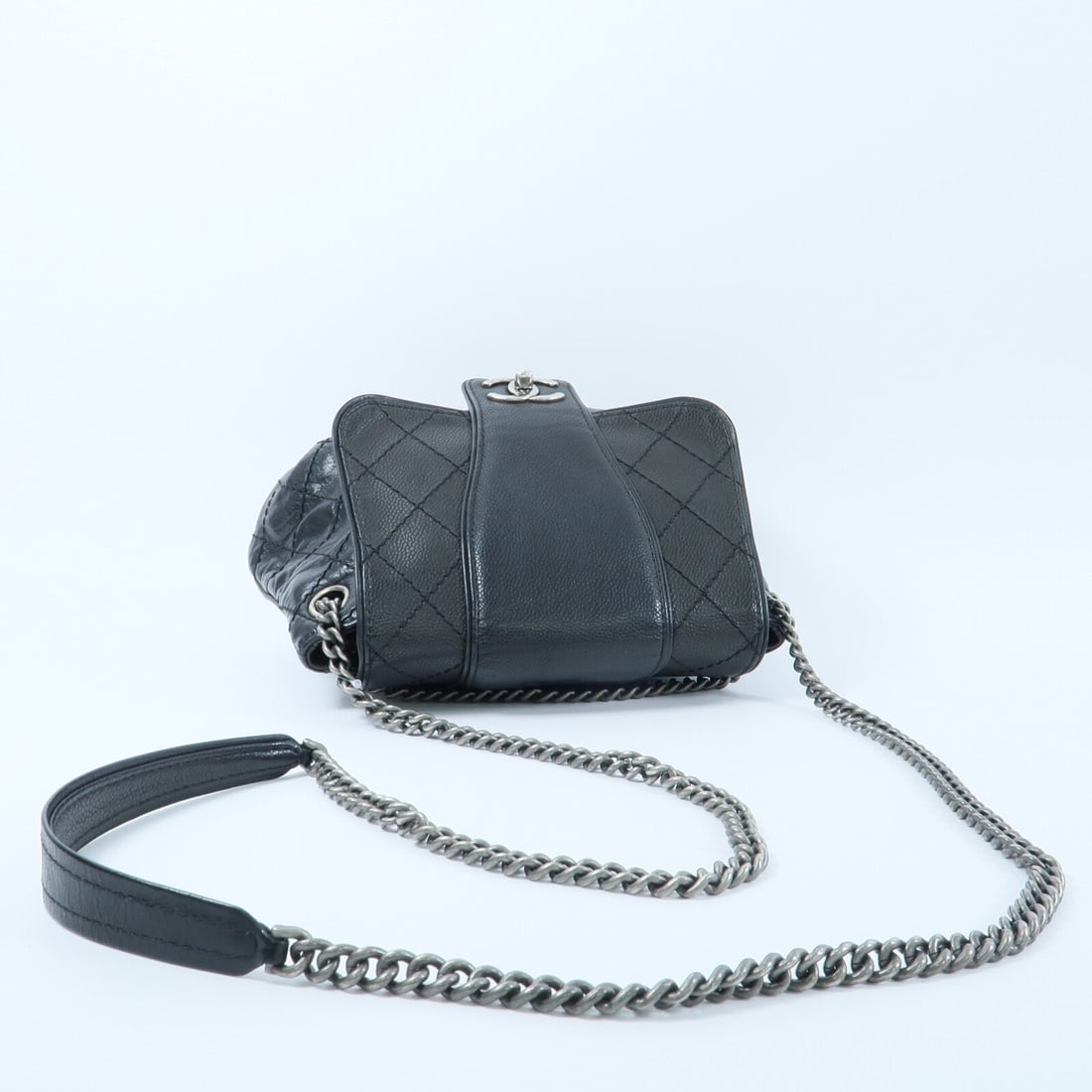 Chanel Chain Shoulder Bag Black - 10