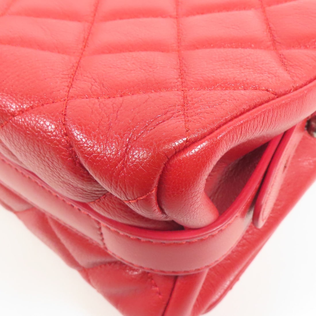 Chanel Chain Shoulder Bag Red - 16