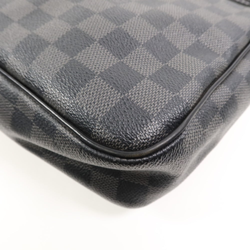 Louis Vuitton Daniel MM Graphite - 12