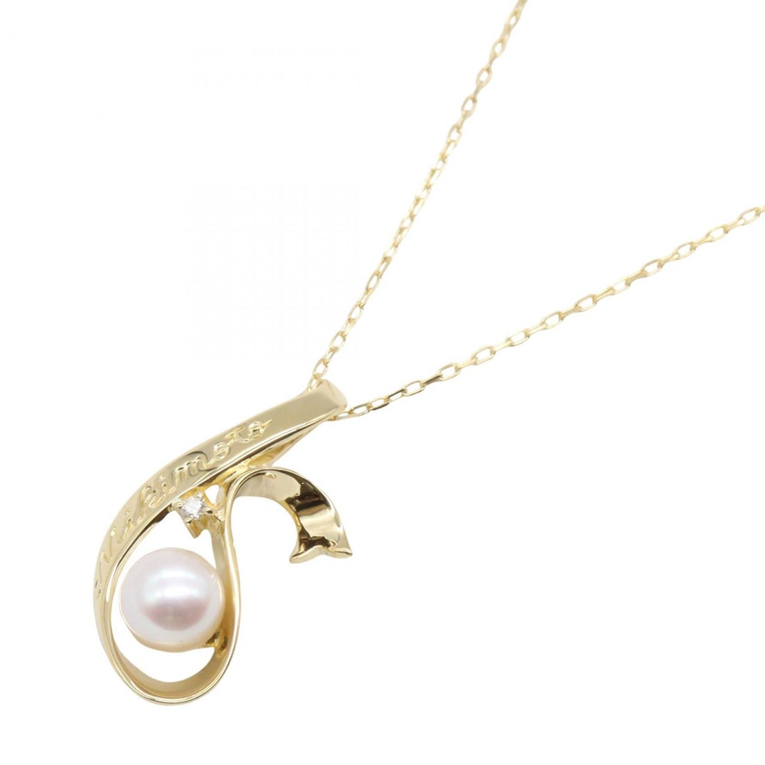 Mikimoto Pearl Necklace Yellow Gold: Pearl necklace in K18 yellow gold.