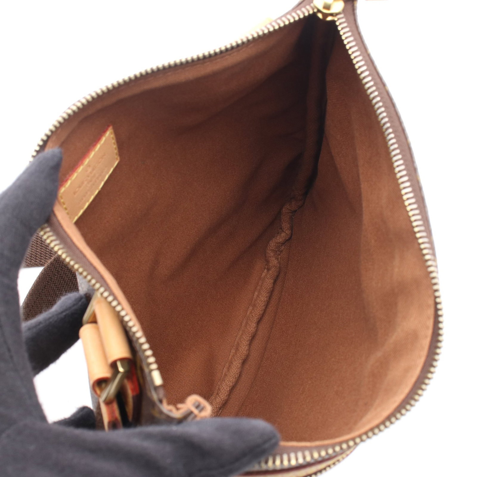 Louis Vuitton Pochette Bosphore - 3