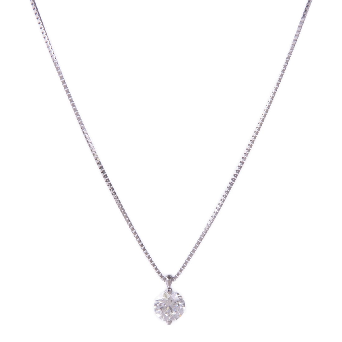 Diamond Necklace Platinum: Diamond necklace in PT900 and PT850 platinum.