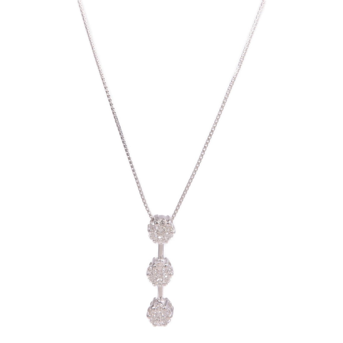 Diamond Necklace 18K White Gold: Diamond necklace in 18K white gold.