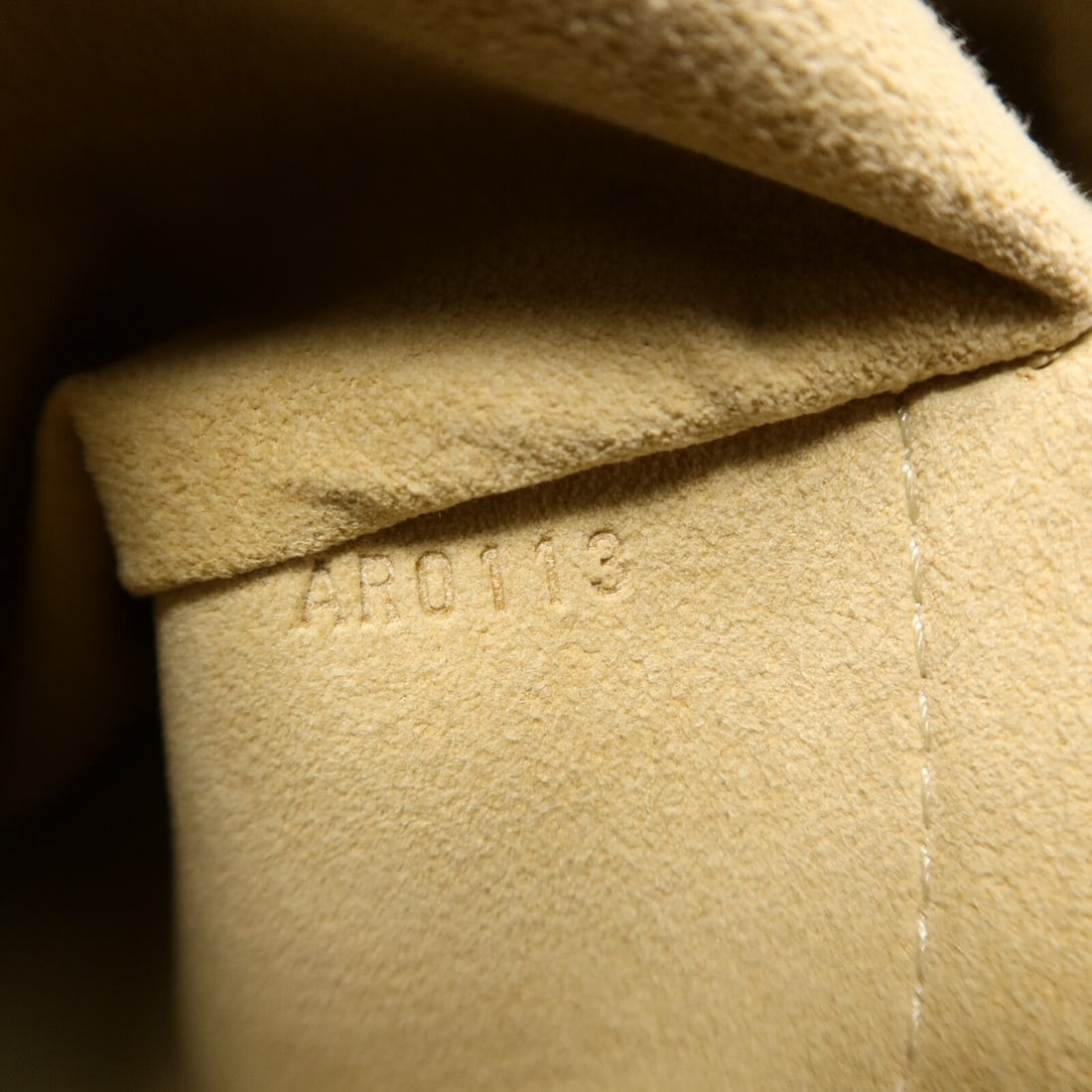 Louis Vuitton Retiro PM Monogram - 6