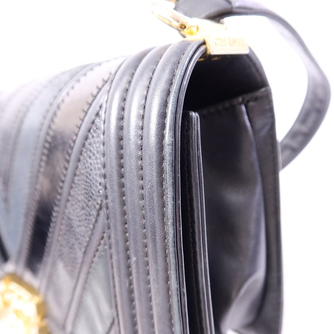 Chanel Boy 25 Chain Bag - 17