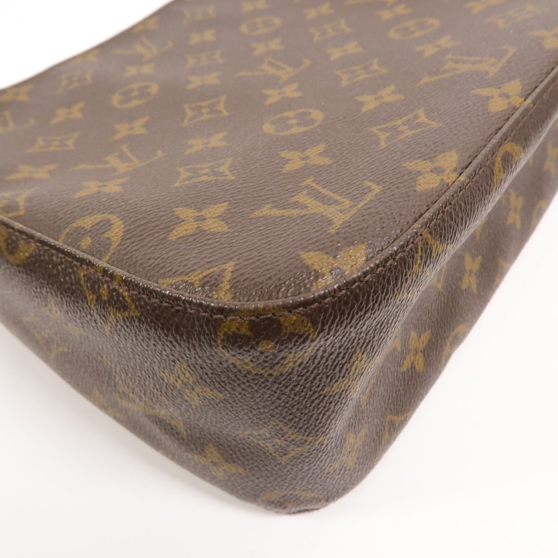 Louis Vuitton Looping GM Monogram - 10