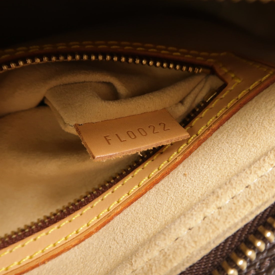 Louis Vuitton Looping GM Monogram - 7
