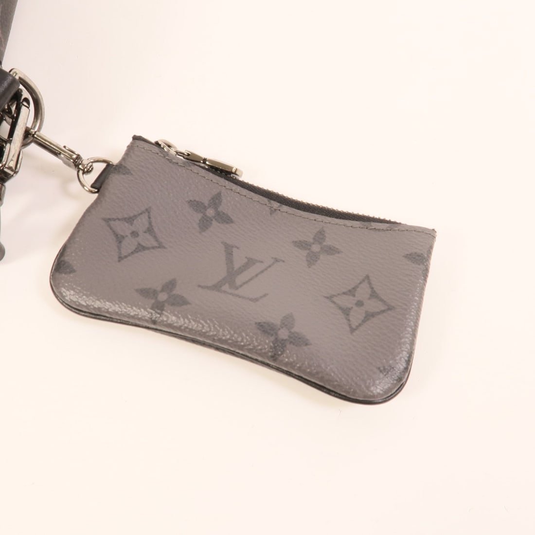 Louis Vuitton Trio Messenger - 7