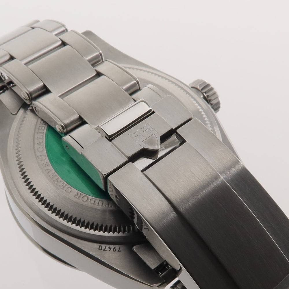 Tudor Black Bay Pro 79470 Automatic - 10