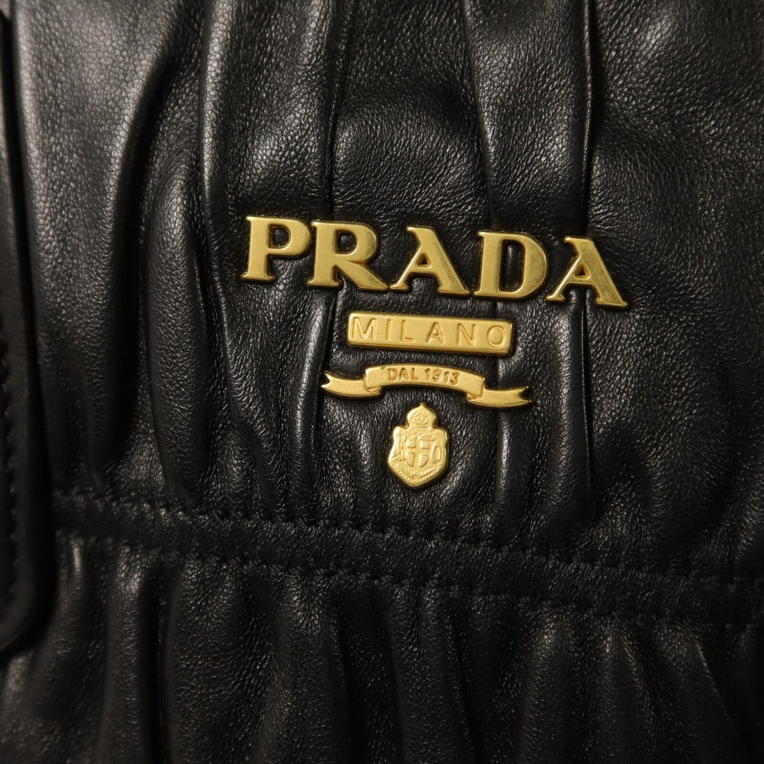 Prada Gaufre Messenger Black - 14