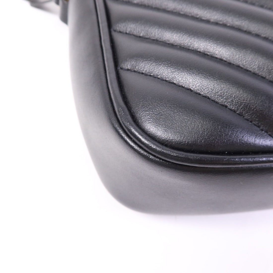 Saint Laurent Lou Camera Black - 12
