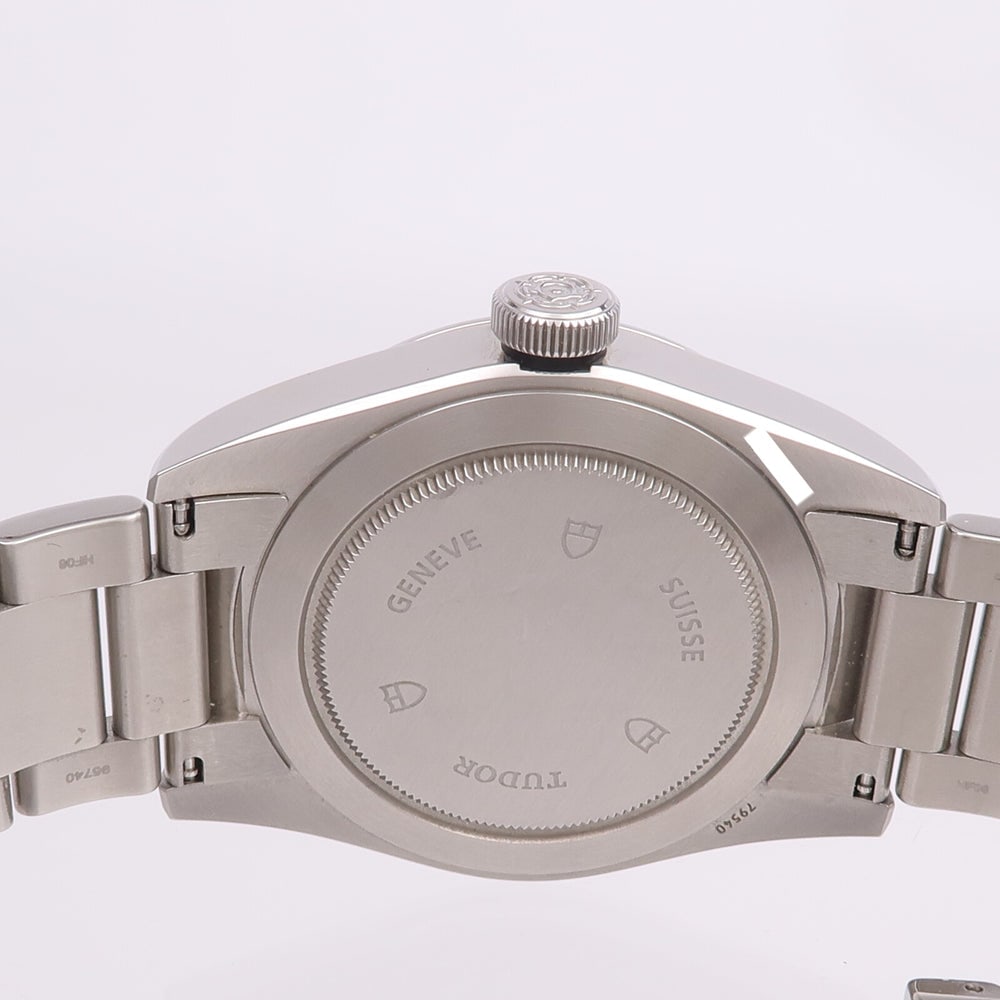 Tudor Black Bay 79540 Automatic - 7