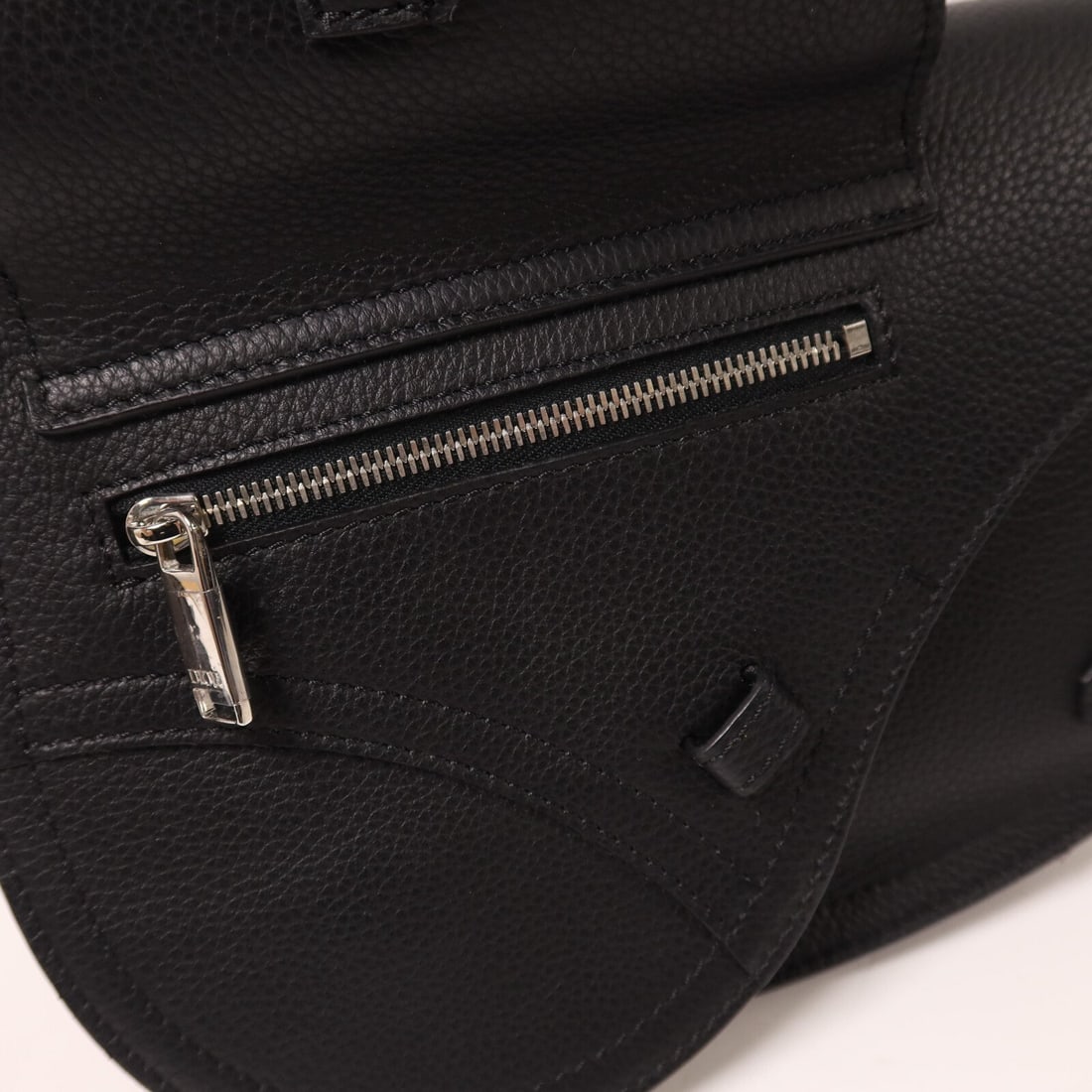 Dior Saddle Shoulder Bag - 16
