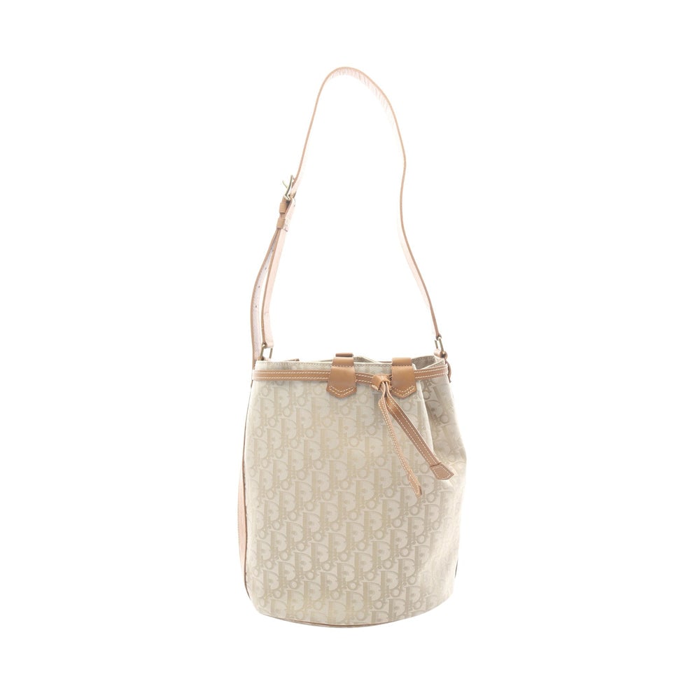 Dior Trotter Shoulder Beige Brown: Trotter shoulder bag in beige and brown nylon canvas and leather. Size 26 x 31 x 17 cm.